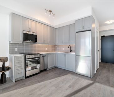 For Lease - 2343 Khalsa Gate Unit# 403, Oakville, Ontario - Photo 3