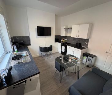 1 bedroom terraced house to rent - Photo 3