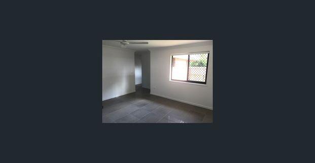 Executive 3 Bedroom Home Bundaberg West - Photo 1