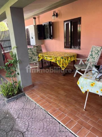Villa unifamiliare via Tortoreto, Fregene, Fiumicino - Photo 2