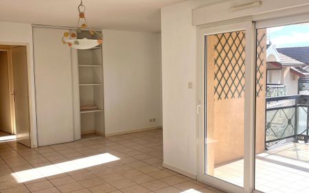 Appartement à louer 2 pièces • 54,75 m2 La Roche-sur-Foron - Photo 2