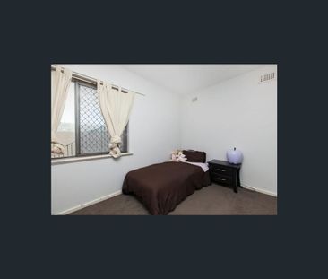 Unit 1/219 Scarborough Beach Rd, Doubleview, WA 6018 - Photo 5