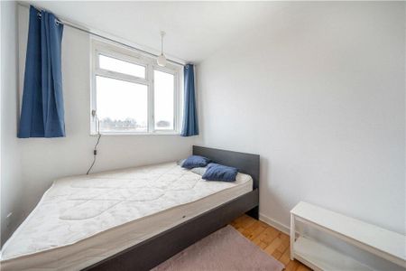 4 bedroom flat to rent - Photo 4