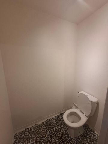 Location Appartement 2 pièces Meublé 42m² MONT DE MARSAN 40000 - Photo 5