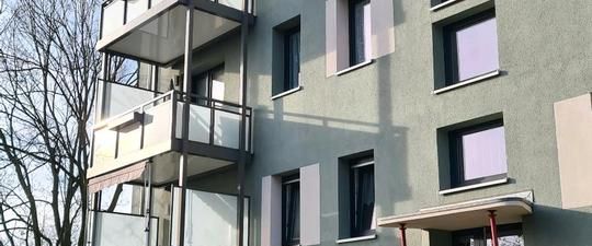 Nachmieter für 2-Raum-Whg gesucht! Küche Balkon Wanne Stellplatz - Foto 1