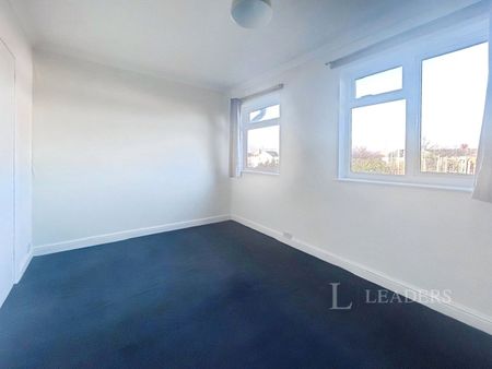 3 bedroom house to rent Bransford Road, St. John's, Worcester, WR2 - Photo 3