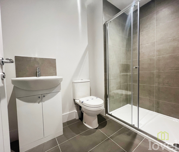 3 bedroom semi-detached house to rent - Photo 6