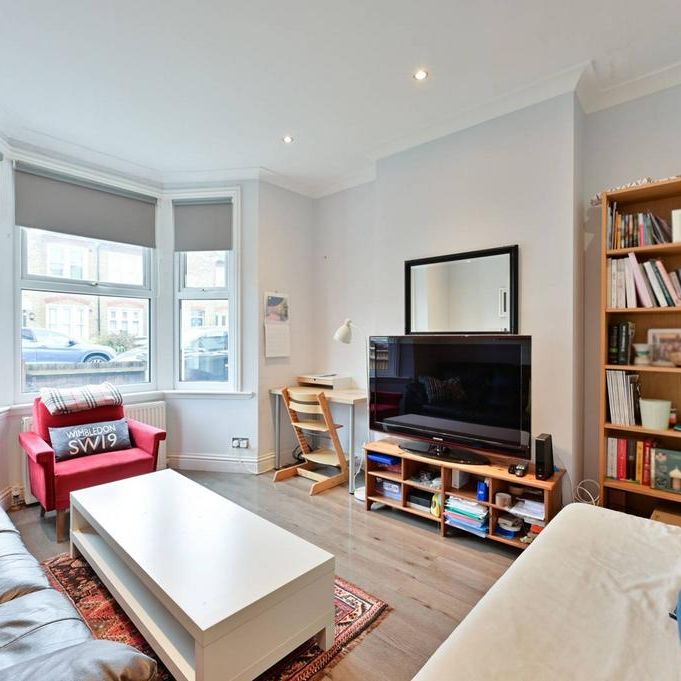 4 bedroom terraced house to rent - Photo 1