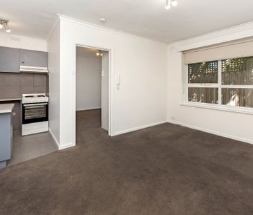 Position Perfect!!! - Photo 1