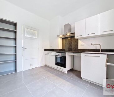 Location Appartement 4 pièces 80m² AJACCIO 20090 - Photo 3