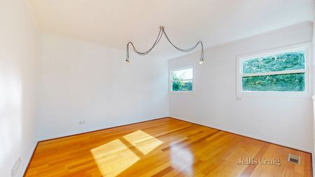 4 Greendale Road, Glen Iris - Photo 2