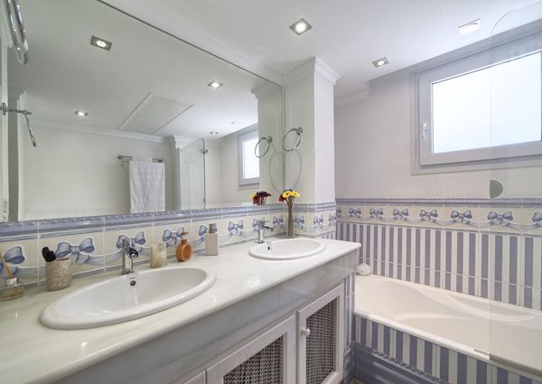 Luxury Villa for rent in Marbella, Andalusia