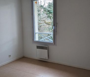 Location Appartement 3 pièces 60m² ST PIERRE DU MONT 40280 - Photo 4
