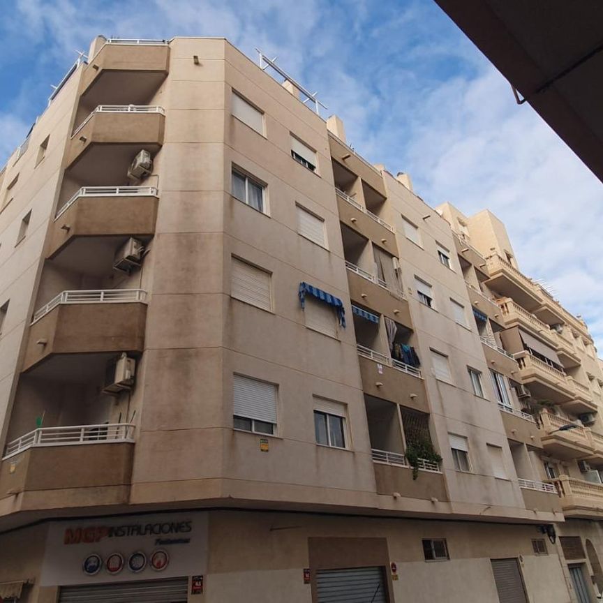 Flat - Torrevieja (Centro) - Photo 1