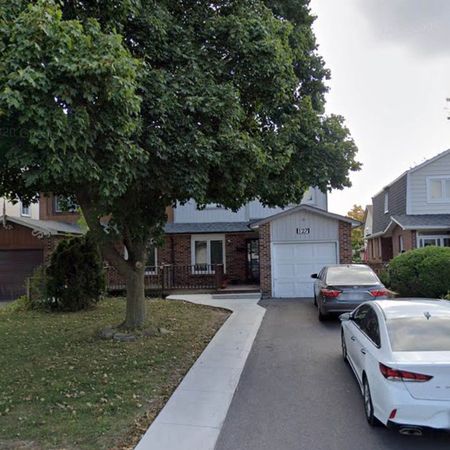For Lease - 127 Fanshawe Drive, Brampton, Ontario - Photo 4