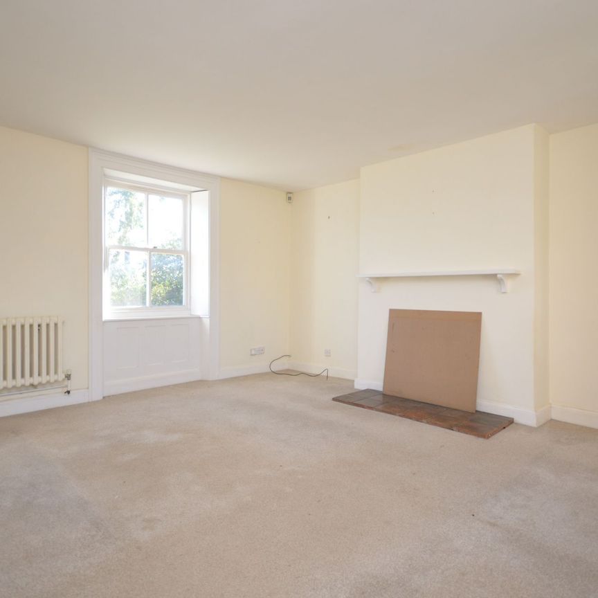 North Creake - Photo 1