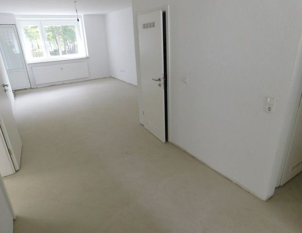 Wohnung im frisch modernisiertem Haus frei! Ideal als kleine Familie! - Foto 1
