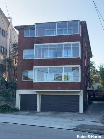 Apartment with 2 bedrooms, 1 bathroom & parking for 2 cars - Photo 4