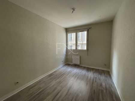Appartement T4 de 116m² - Rue d'Enghien Lyon 2ème - Photo 4