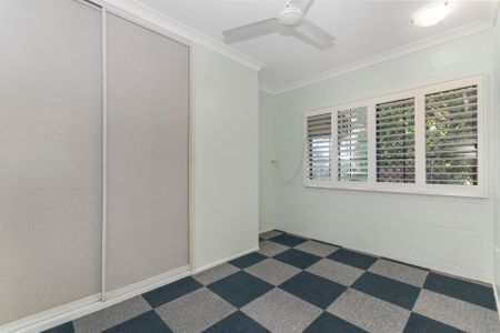 2 Tiffany Court, Rasmussen QLD 4815 - House For Rent - $600 | Domain - Photo 2
