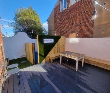 47 Crookes Road, Broomhill, S10 5BA - Photo 1