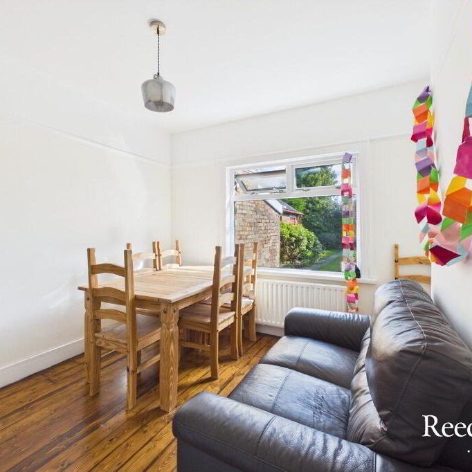14 Mount Merrion Park, Belfast, BT6 0GB - Photo 1
