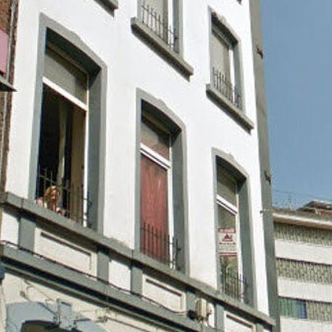 Appartement te huur in Charleroi voor € 750 met 1 slaapkamer - Foto 1