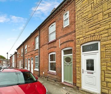 2 bedroom terraced house to rent - Photo 1