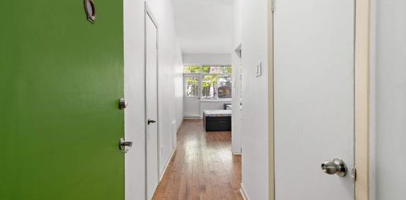 Studio - Montréal - $1,145 /mo - Photo 2