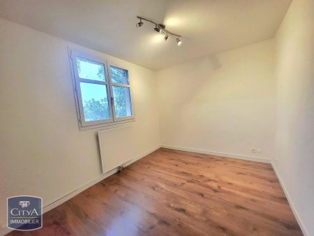 Appartement à louer 3 pièces 72.97m² - Photo 2