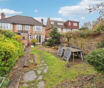 3 bedroom semi-detached house to rent - Photo 6