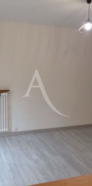 Location Appartement 2 pièces 35m² - Photo 1