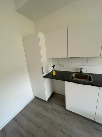 Te huur: Studio Wethouder van Eschstraat in Oss - Foto 2