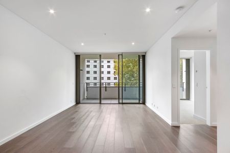 Contemporary Apartment in Prestigious Darling North Complex - Photo 3