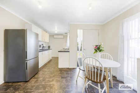 Well Presented 3 Bedroom Home - Photo 3