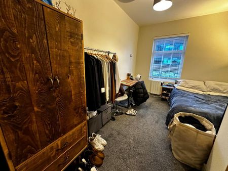 4 bedroom flat to rent - Photo 5