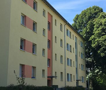 Gute geschnittene Wohnung mit Balkon - Photo 1