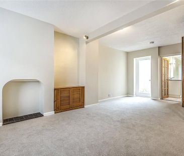 2 bedroom house to rent - Photo 1