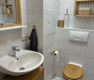 2 Zi-Wohnung, voll ausgestattet, befristet, inkl. aller NK - Photo 1