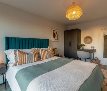 3 bedroom flat to rent - Photo 6