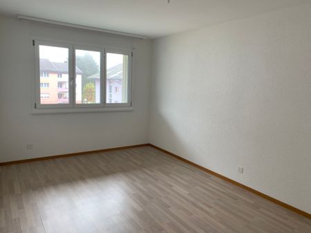 4.5 Zimmerwohnung im 2. Stock an ländlicher Lage - Photo 4