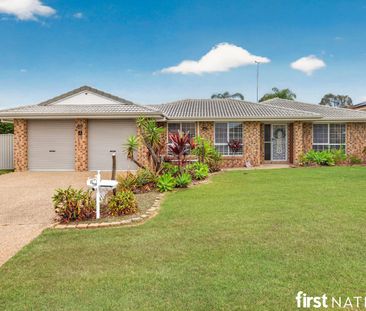 MARIDALE PARK - Family Home with Multiple living spaces and air con... - Photo 1