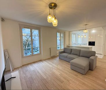 Appartement meublé neuf de 59 m2 rénové en entier - 1 chambre avec ... - Photo 5