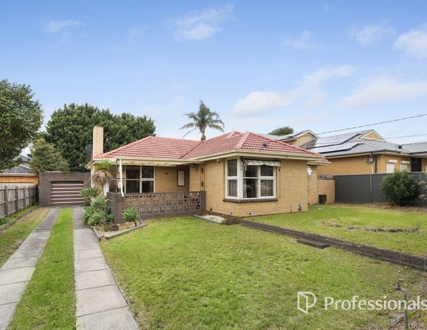 6 MONTHS ONLY!!!Charming Family Living in the Heart of Clayton - Photo 1