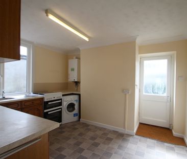 1 bedroom Flat - Photo 6