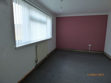 Stuart Close, Gorleston, Great Yarmouth - Photo 4