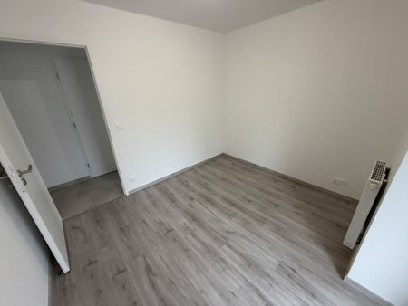 Location Appartement 4 pièces 77m² BRENTHONNE 74890 - Photo 4