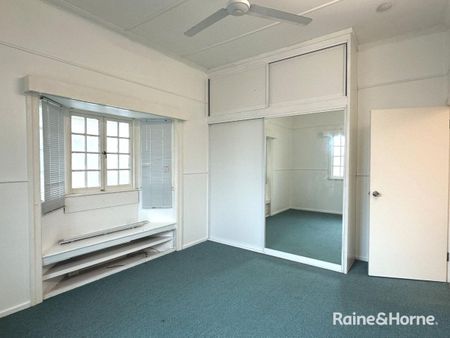 4 Bedroom - 2 Bathroom - Unfurnished Home in Mossman - Photo 4