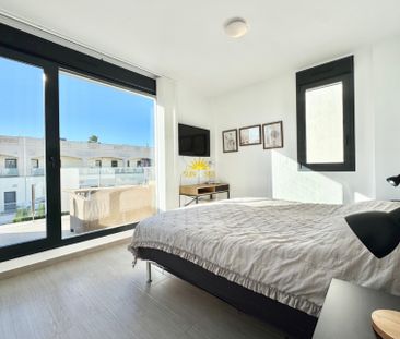 3-BEDROOM GROUND FLOOR CHALET – TORREVIEJA - Photo 3