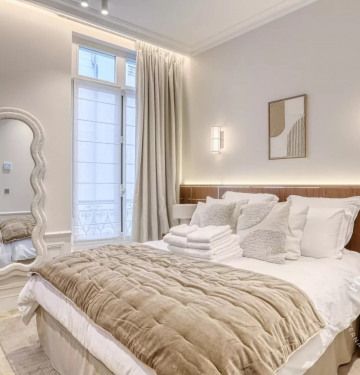 Appartement • Hoche-Friedland - Photo 2